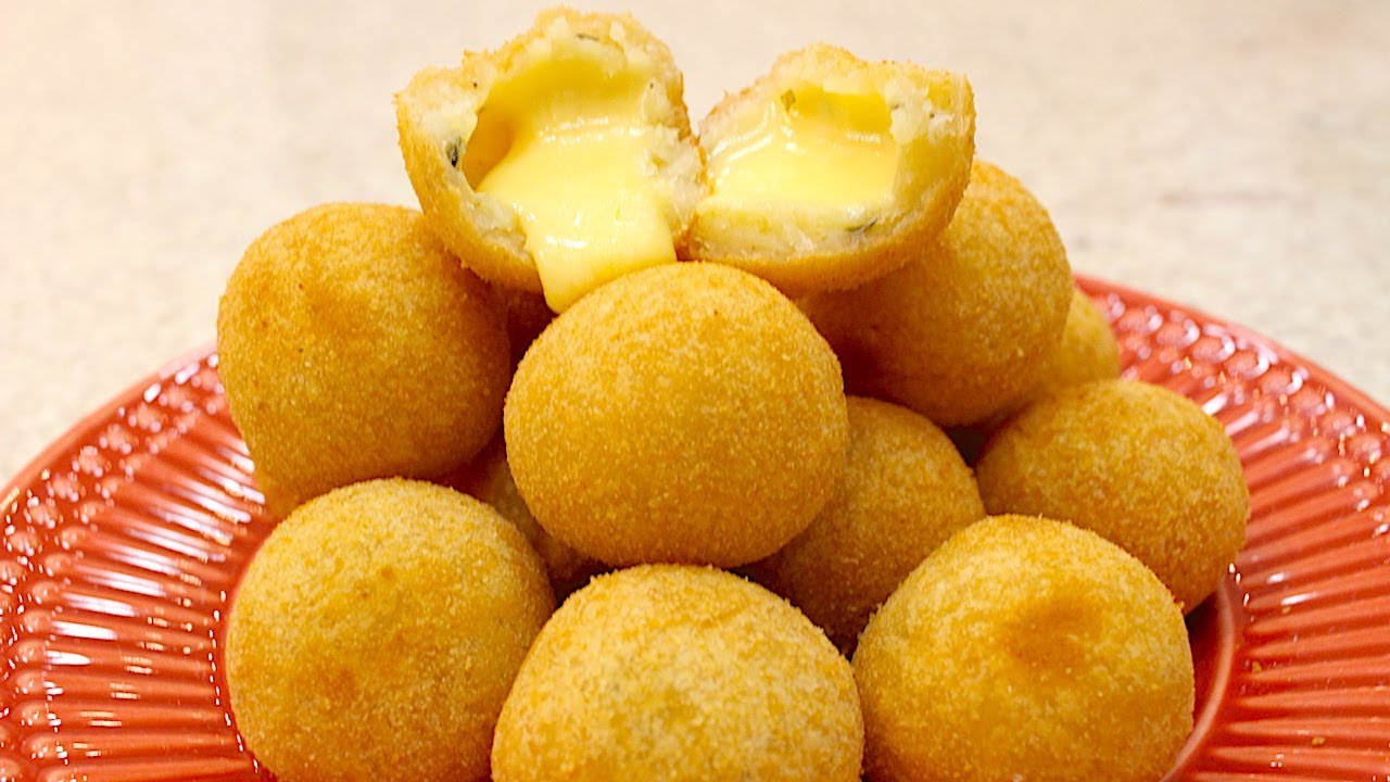 Snack Brazuca Bolinha de queijo/cheese balls 15pcs(frozen)